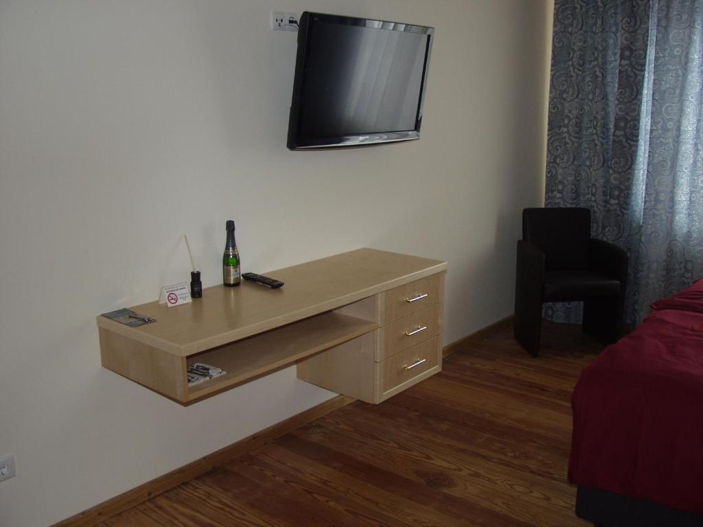 Exklusive Gaestezimmer Landau Ландау  Экстерьер фото