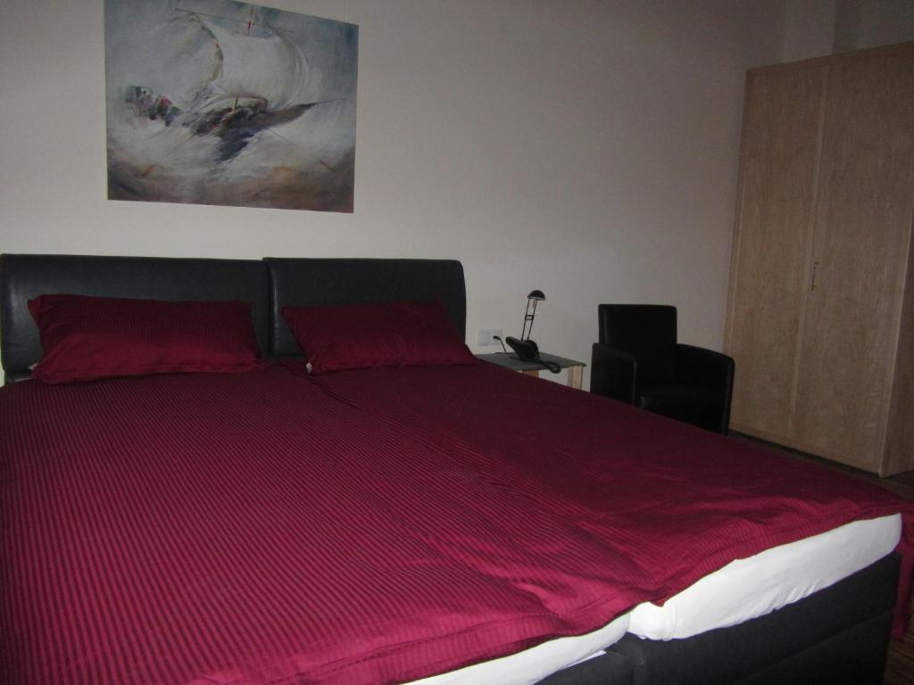 Exklusive Gaestezimmer Landau Ландау  Экстерьер фото